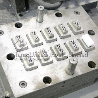 OEM&ODM custom made plastic cartoon toy mould